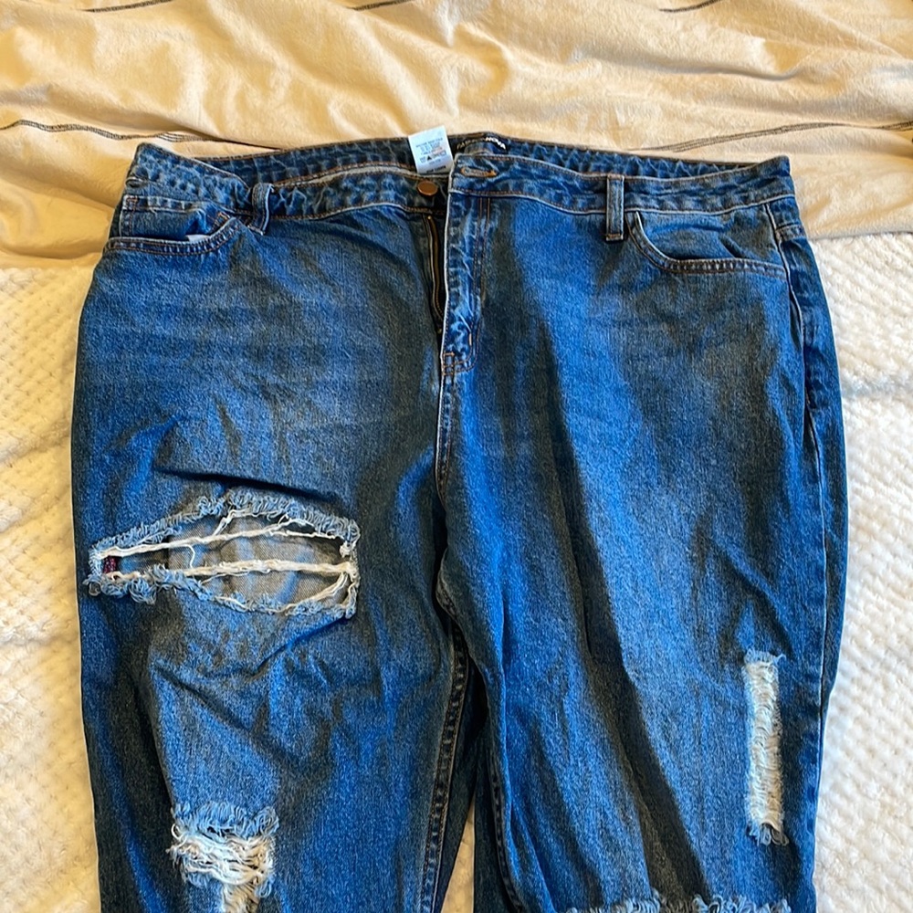 Size 16 Fashion Nova jeans